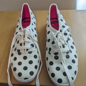 Keds x Kate Spade Size 9.5 tennis shoes polka dots